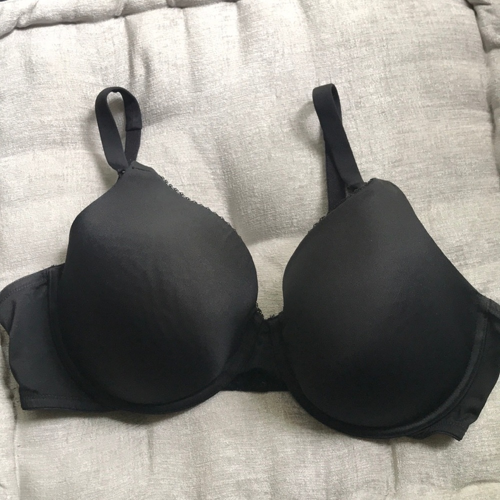 Motherhood Maternity Black Nursing Bra 40D